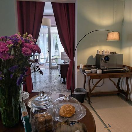 Villa Antonietta Rooms & Coffee เชเซนาติโก ภายนอก รูปภาพ