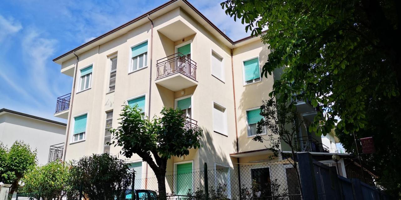 Villa Antonietta Rooms & Coffee เชเซนาติโก ภายนอก รูปภาพ
