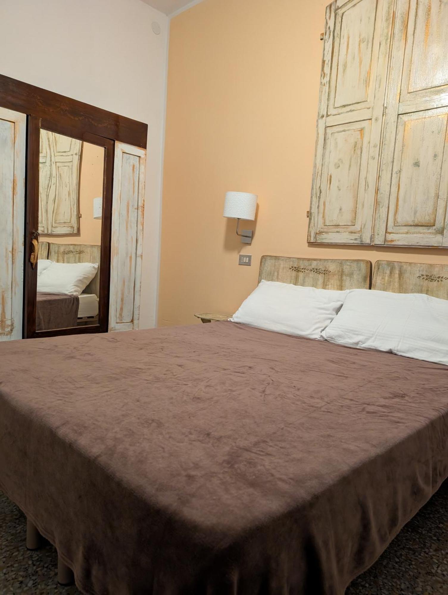 Villa Antonietta Rooms & Coffee เชเซนาติโก ภายนอก รูปภาพ